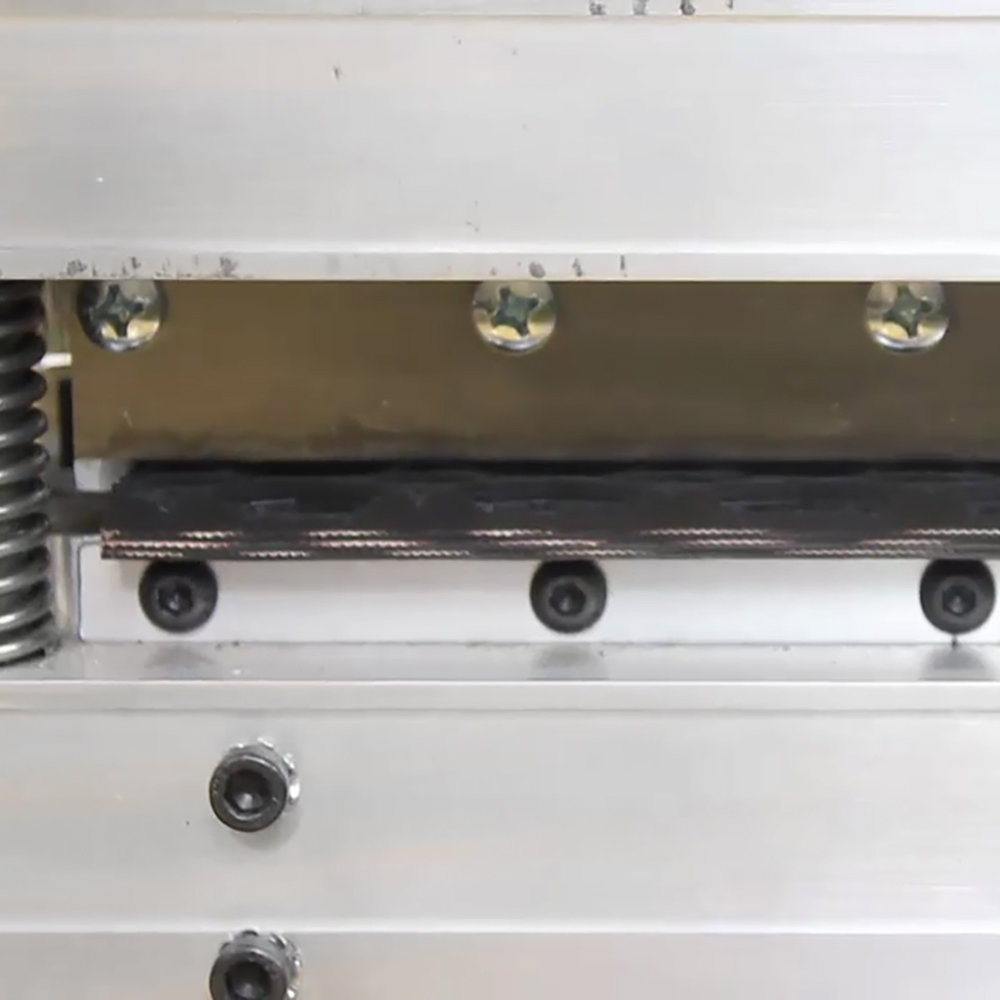 13" Apache Belt Cutter
