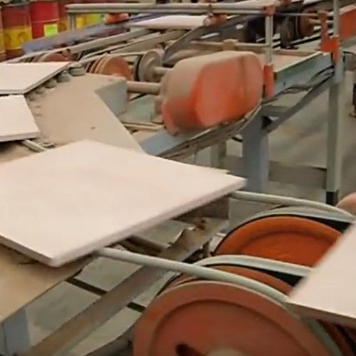 Volta Round Belt in Marble Production